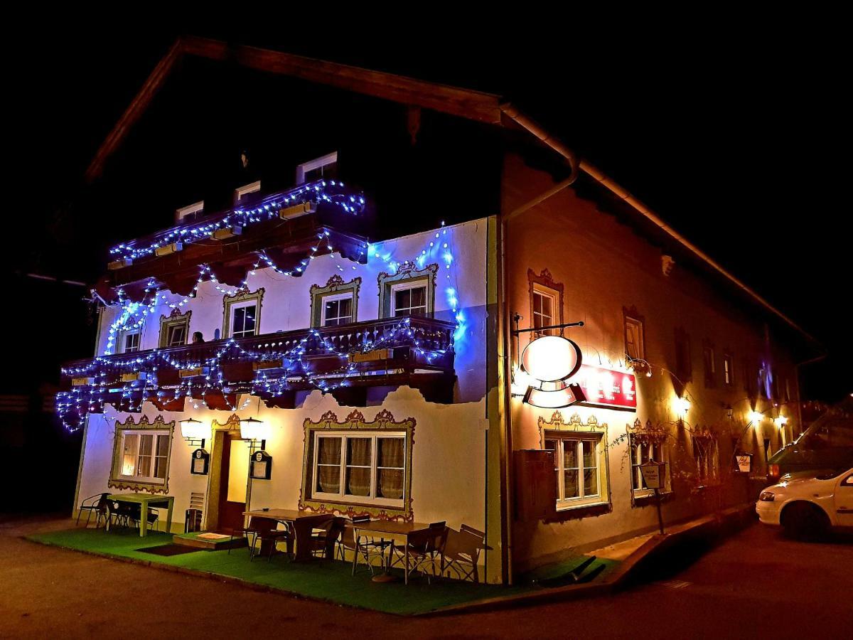 Pension Inntalhof Grossholzhausen Exteriör bild