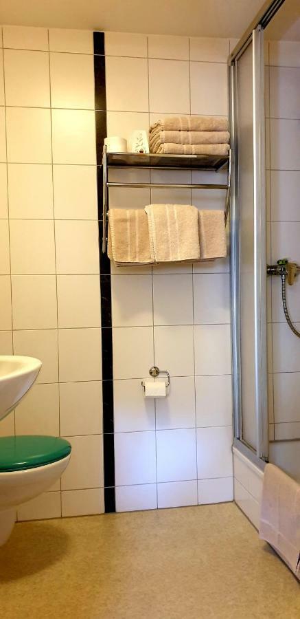 Pension Inntalhof Grossholzhausen Exteriör bild